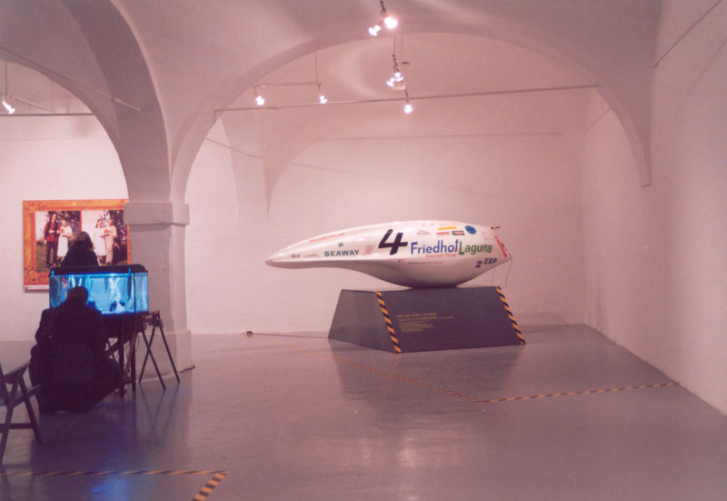 16installation_white3