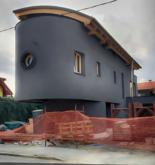 hisa rozna dolina krozna s fasada