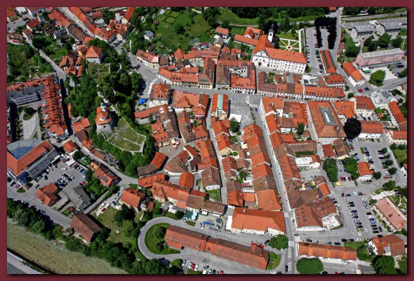 Staro mestno sredi��e