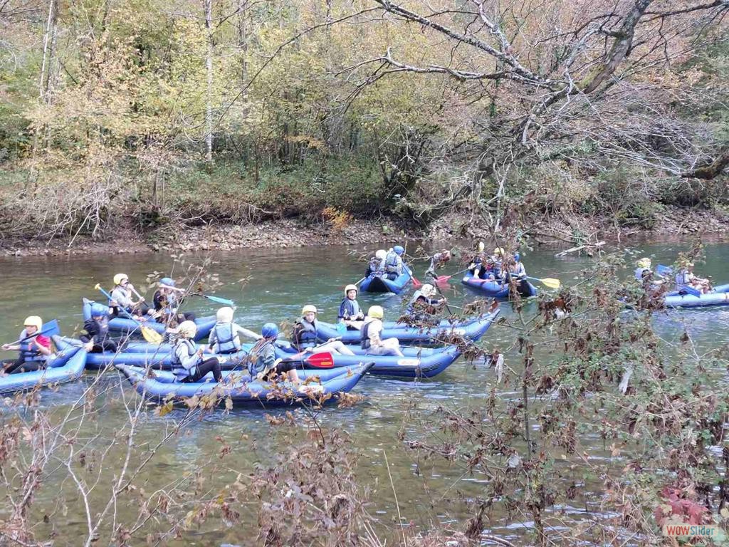 IMG-91613d71bd1cf8efe3fead25ba1b671e-V