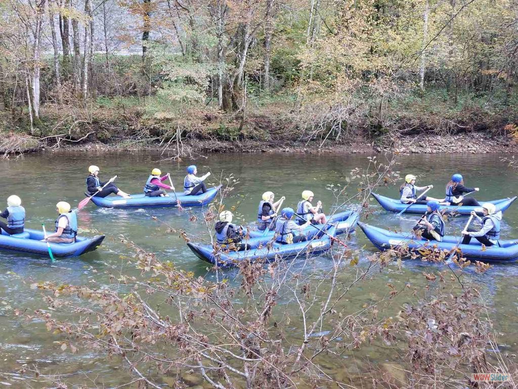 IMG-b1cff2996f20e9a8c920d03d424a3e4a-V