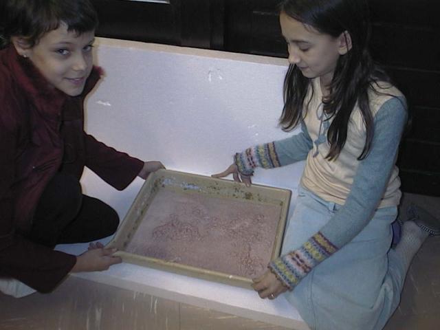 kasa_papir.JPG (32197 bytes)