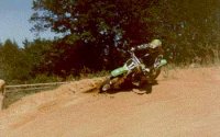 motokros1_tn.jpg (7276 bytes)