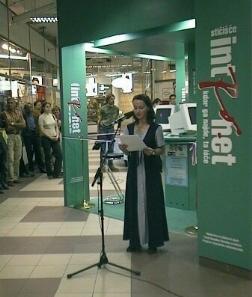 katja-m.JPG (68117 bytes)