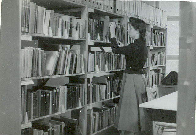 Mencingerjeva - knji�nica