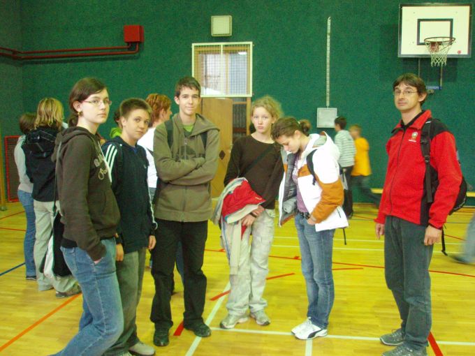 Image 8 of 16  -  83 kB