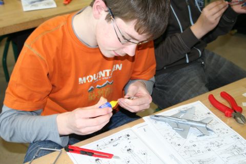 Image 1 of 18  -  48 kB