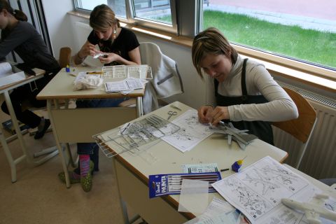 Image 14 of 18  -  49 kB