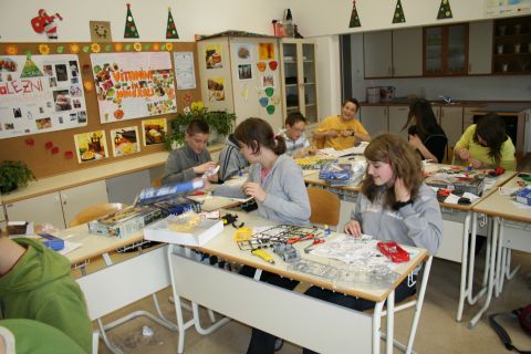 Image 18 of 18  -  57 kB