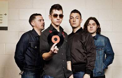http://www.uncut.co.uk/sites/default/files/imagecache/article/2013/08/arcticmonkeys020gallery.jpg