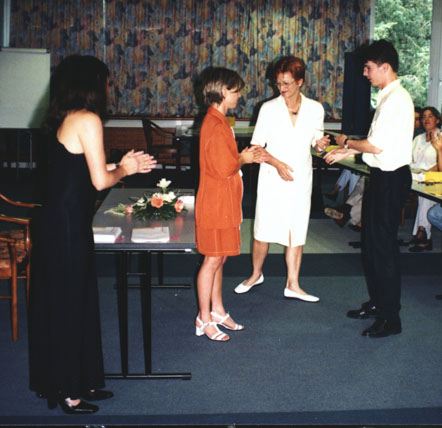 mba1a.jpg (54739 bytes)