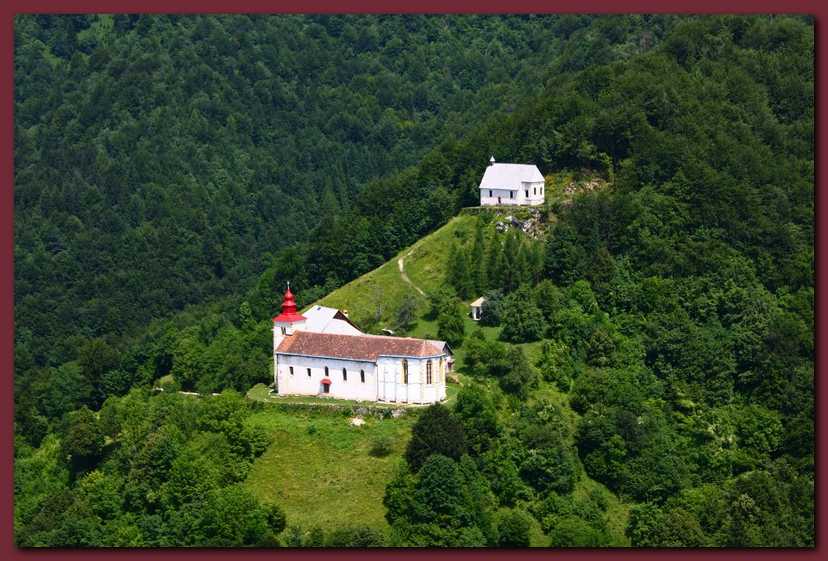 Sveti Primo�, nad njim sv.Peter