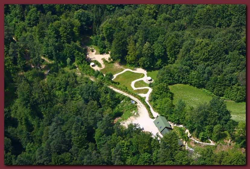 Naravni zdravilni gaj v Tunjicah