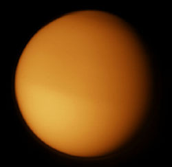 titan.jpg (7920 bytes)