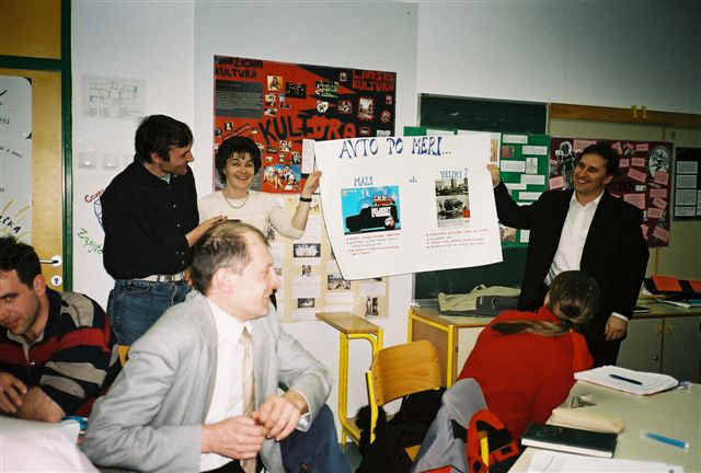 izred062.JPG (35317 bytes)