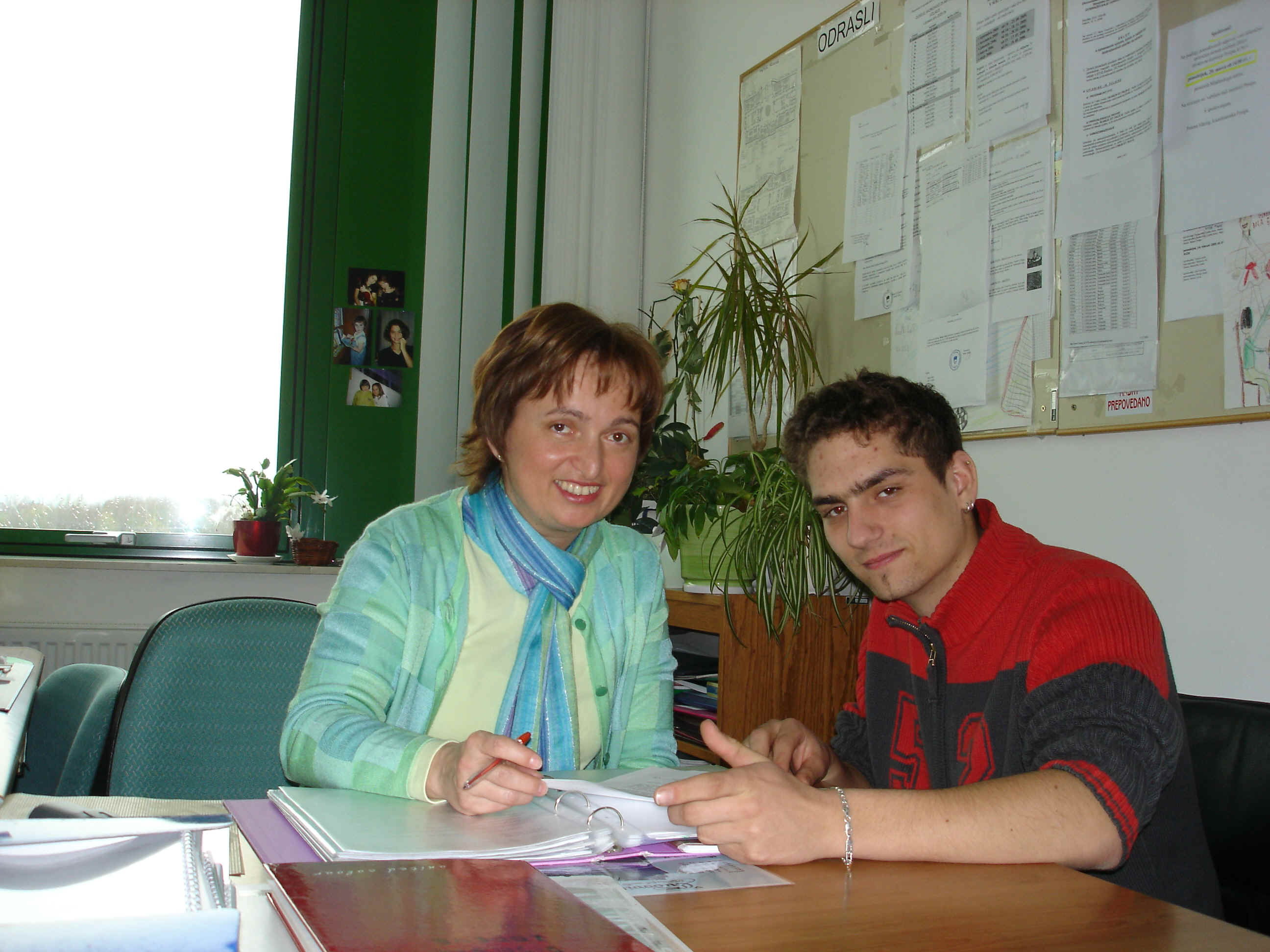 metkales.jpg (2358667 bytes)