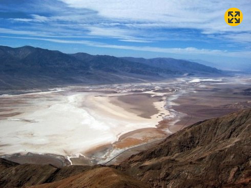 POTUJOČI KAMNI V DOLINI SMRTI