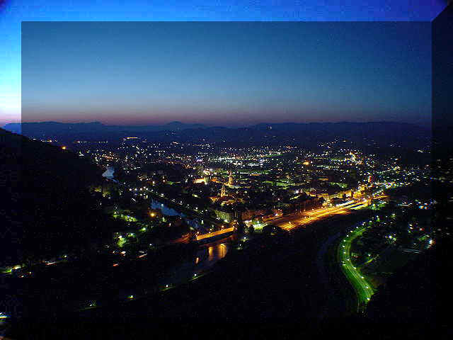 nocnoCelje.JPG (31589 bytes)