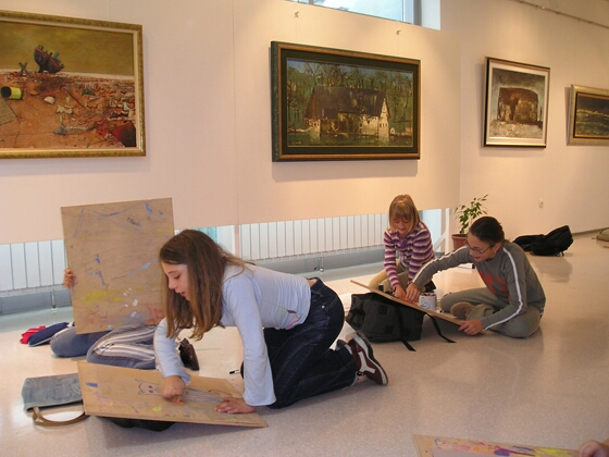 Klikni za naslednjo fotografijo