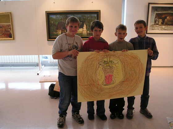 Klikni za naslednjo fotografijo