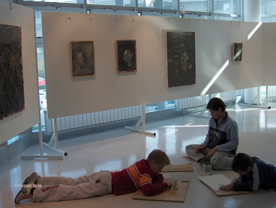 Klikni za naslednjo fotografijo