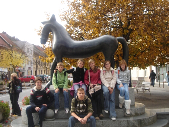 Klikni za naslednjo fotografijo