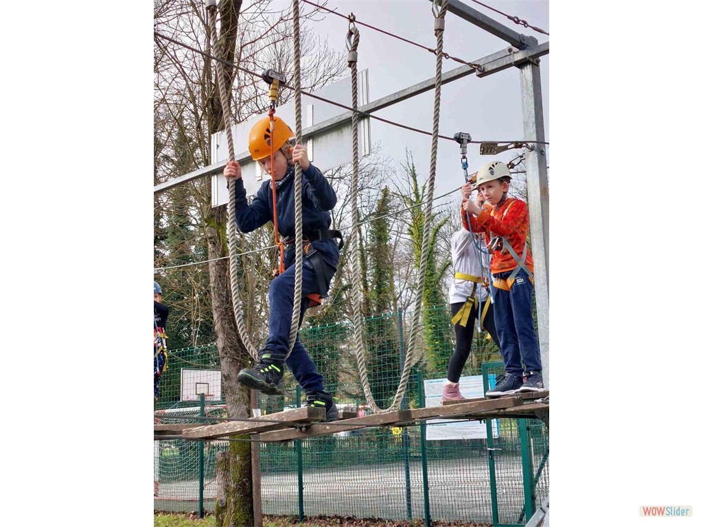 IMG-22433c18fb1c02478cc93c70fb9a96b1-V