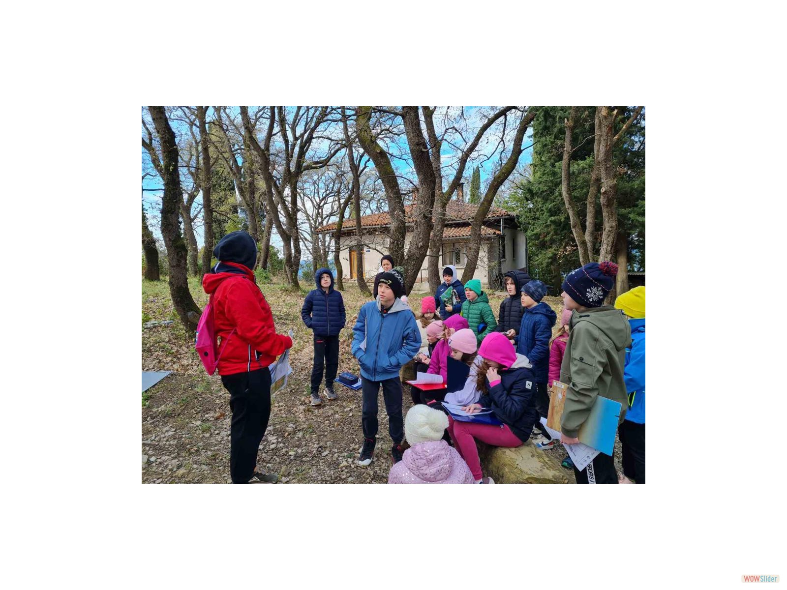 IMG-b3e6a3ce169accb18f1d0bc19b4f8651-V