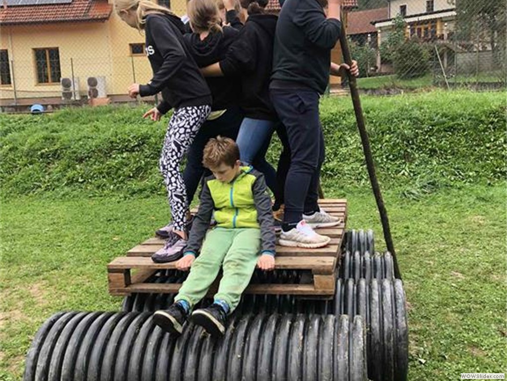 IMG-351814409fe110ff765f25012504c947-V