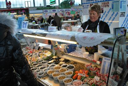 Morska trava, školjke ...