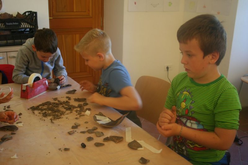 Postali smo \"mladi arheologi\"