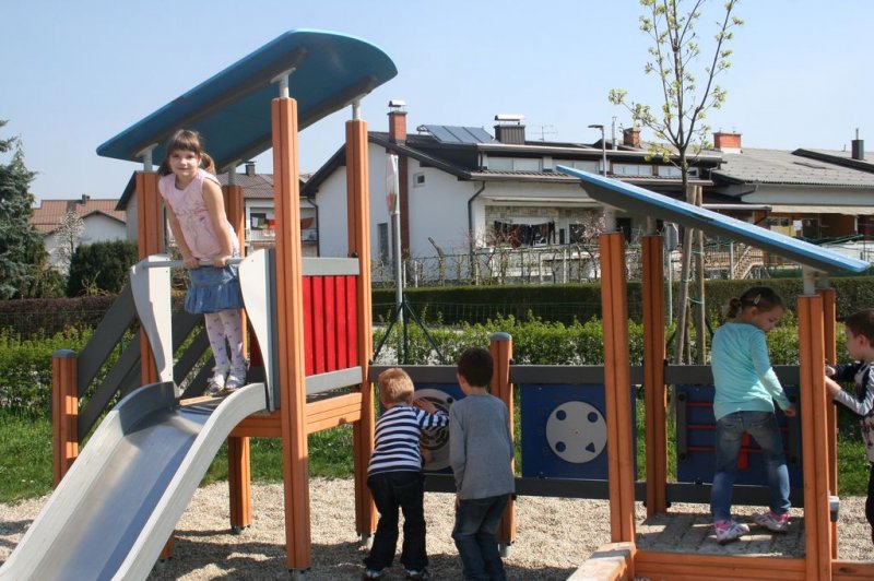 Obisk pri sošolki Anemarie