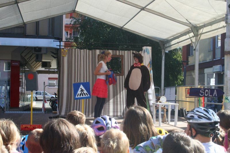 Dan brez avtomobila 2015