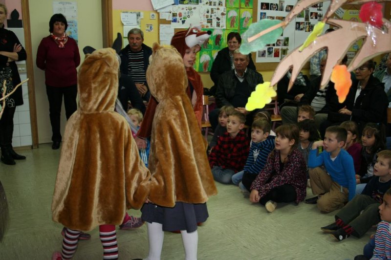 Pestro dopoldne v 1.b razredu