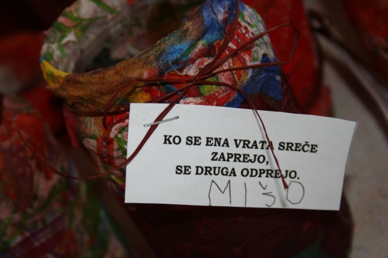 Dedki in babice na obisku v 1.a