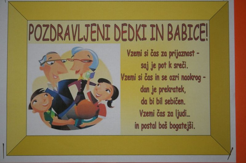 Dedki in babice na obisku v 1.a