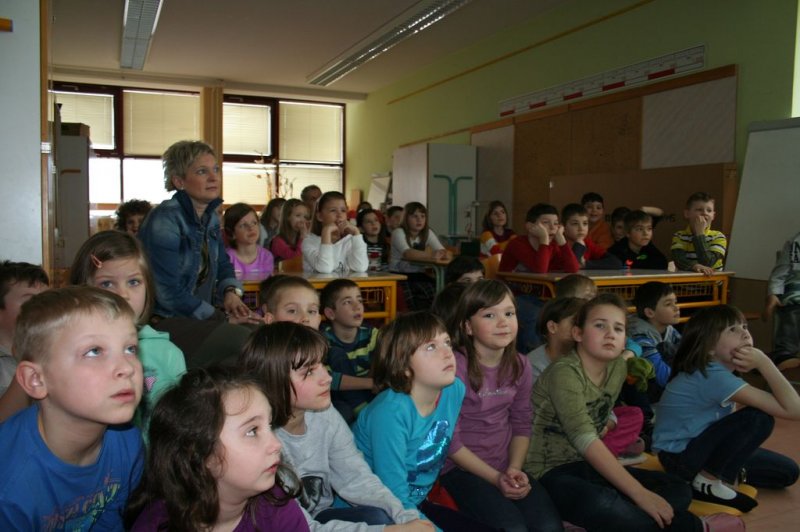 Društvo za zaščito živali Pomurja na obisku