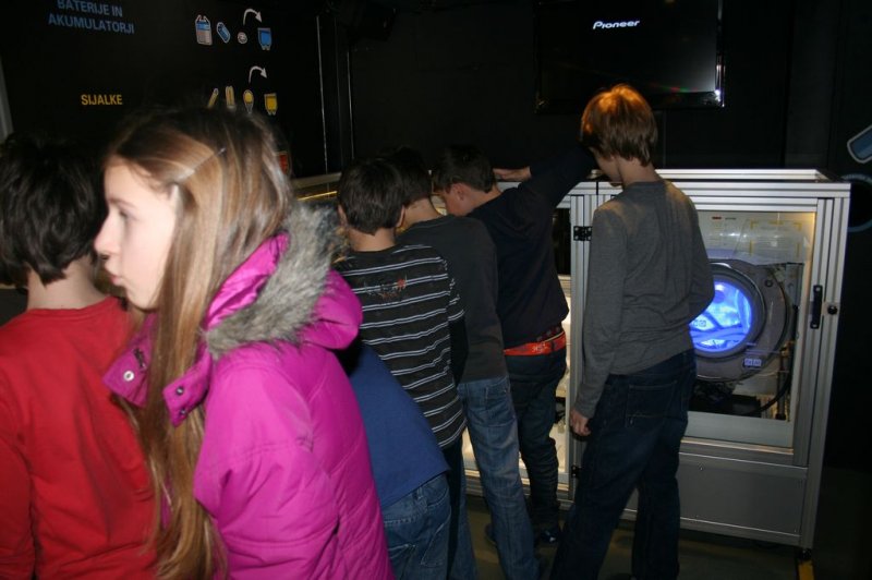 Ogled e-transformerja