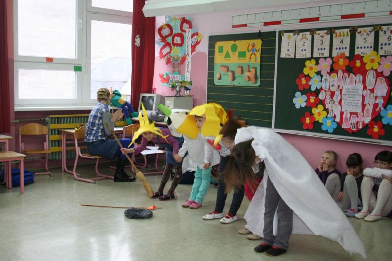 Kulturna prireditev za mamice