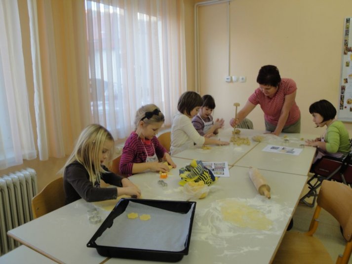 Pekli smo božične kekse