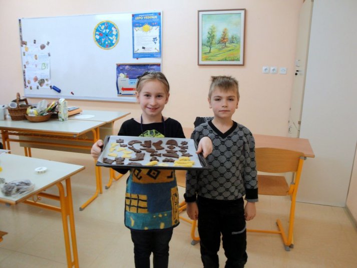 Pekli smo božične kekse