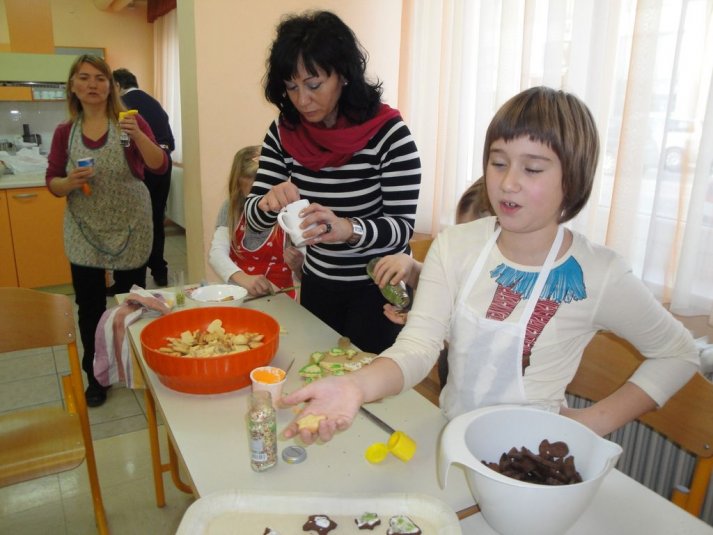 Pekli smo božične kekse