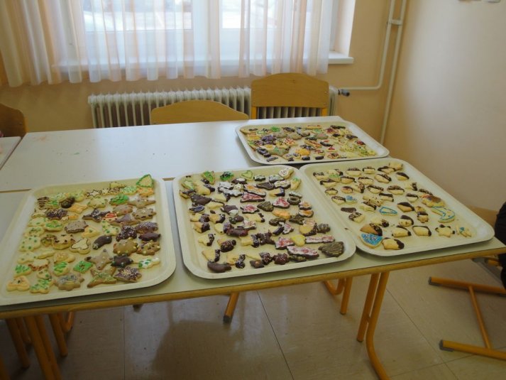 Pekli smo božične kekse