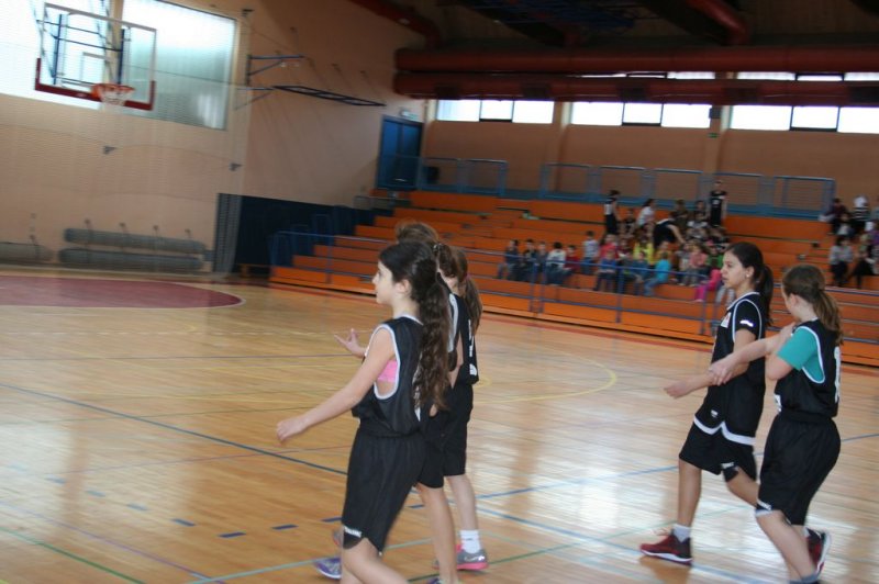 Košarkaško dopldne na naši šoli