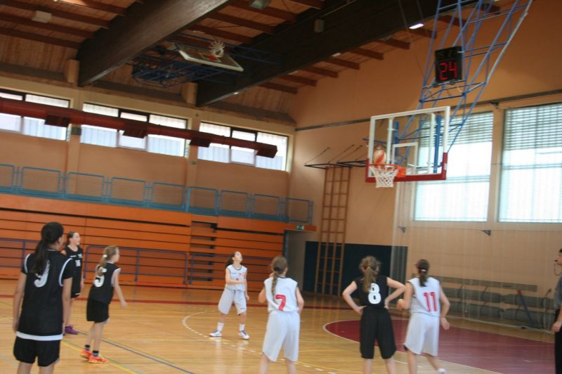 Košarkaško dopldne na naši šoli