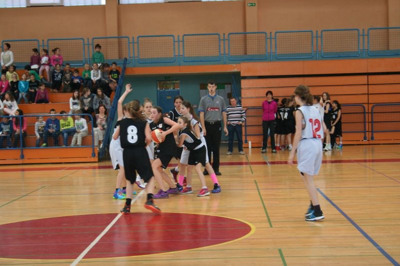 Košarkaško dopldne na naši šoli