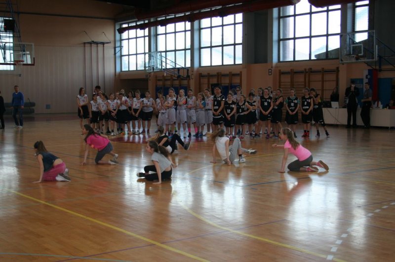 Košarkaško dopldne na naši šoli