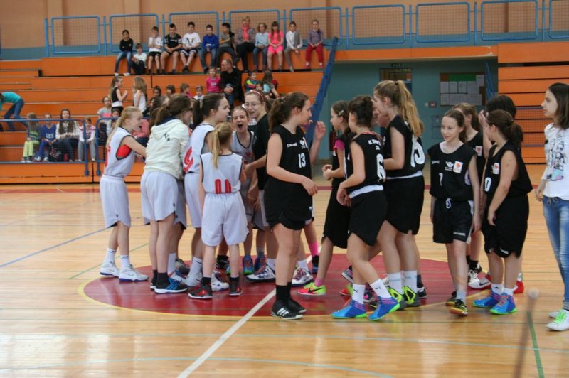 Košarkaško dopldne na naši šoli