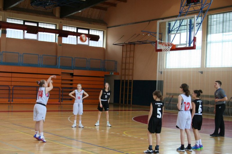 Košarkaško dopldne na naši šoli