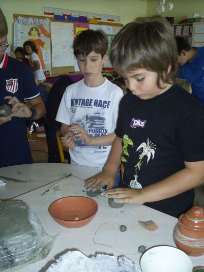 Lončarska delavnica v 4.a